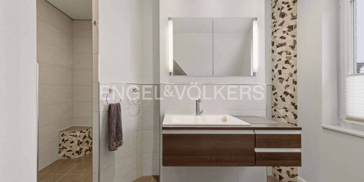 Einfamilienhaus Ahrensburg - 6 Zimmer, 200 m&sup2;, 995.000&euro; | Angebot:25930059