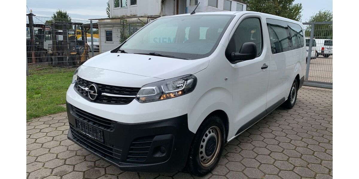 Opel Vivaro 99.850 km 17.990 &euro; Hamburg 20539