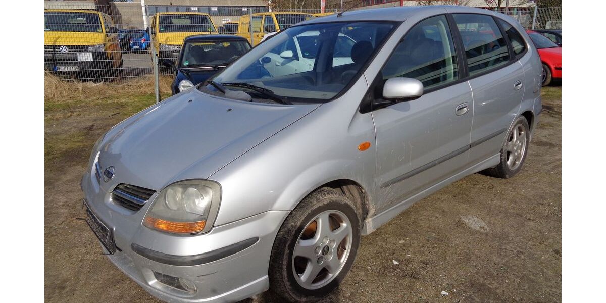 Nissan Almera Tino 162.499 km 1.700 &euro; Hamburg 22399