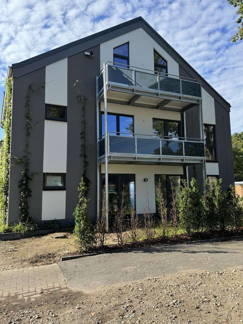 Wohnung zum Mieten in Halstenbek 1.450 € 72.9 m² 2 zimmer