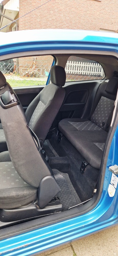 Ford Fiesta 212.000 km 1.200 € Hamburg 20038