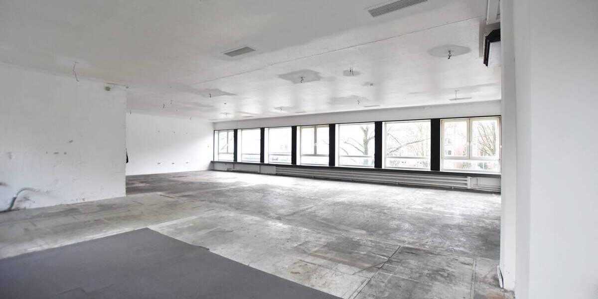 Gewerbeobjekt Hamburg-Barmbek Barmbek-Nord - 1 Zimmer, 179 m&sup2;, 2.500&euro; | Angebot:25899605