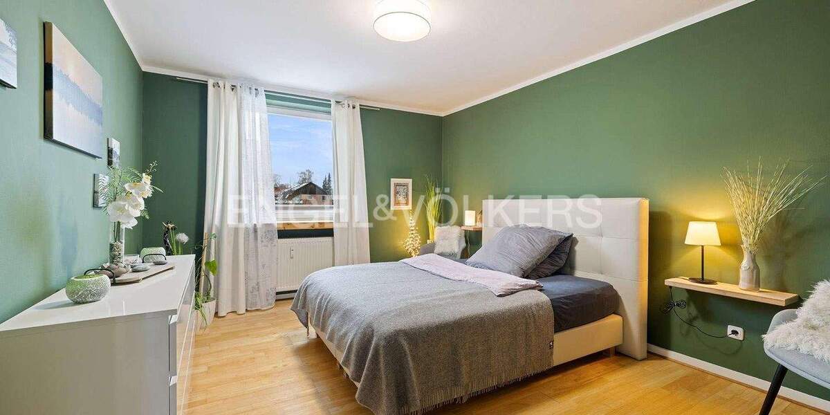 Etagenwohnung Norderstedt Garstedt - 4 Zimmer, 106 m&sup2;, 330.000&euro; | Angebot:25701927