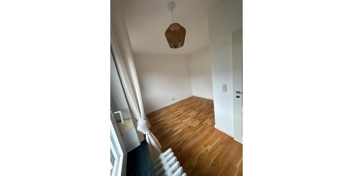 Reihenhaus Neu Wulmstorf - 5.5 Zimmer, 101 m&sup2;, 1.599&euro; | Angebot:26430897