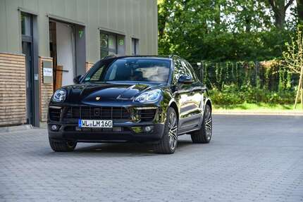 Porsche Macan 122.691 km 33.700 € Hamburg 22395