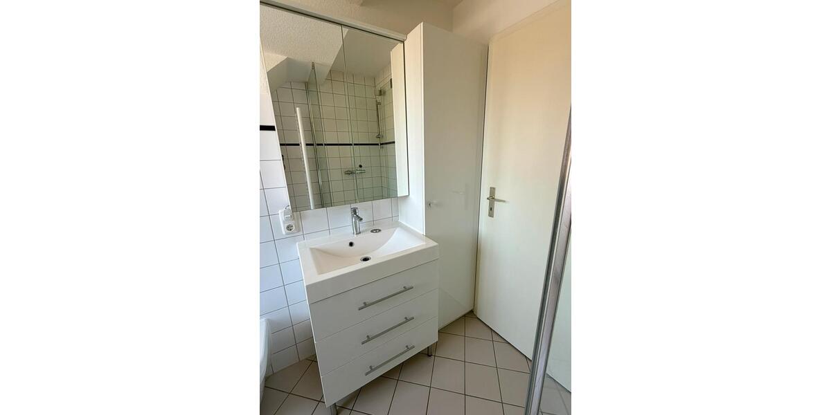 Dachgeschoßwohnung Hamburg Altona - 3 Zimmer, 70 m&sup2;, 1.246&euro; | Angebot:25406483
