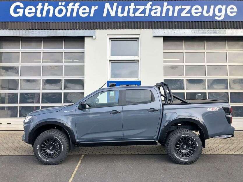 D-Max