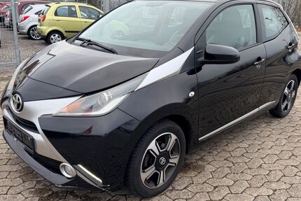 Toyota Aygo (X) 156.000 km 5.650 &euro; Buxtehude 21614