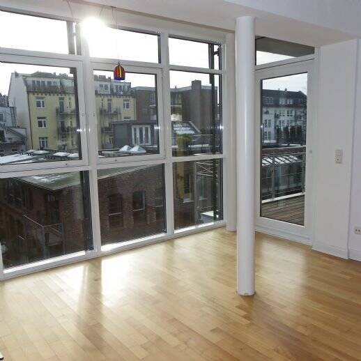 Etagenwohnung Hamburg Uhlenhorst - 3 Zimmer, 92 m&sup2;, 2.500&euro; | Angebot:26862791