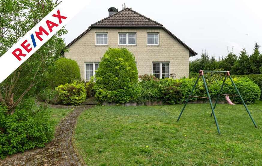 Haus zum Kaufen in Jesteburg 649.000 € 209.77 m²
