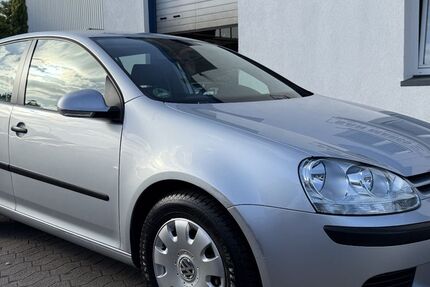 VW Golf 49.000 km 7.490 &euro; Hamburg 20537
