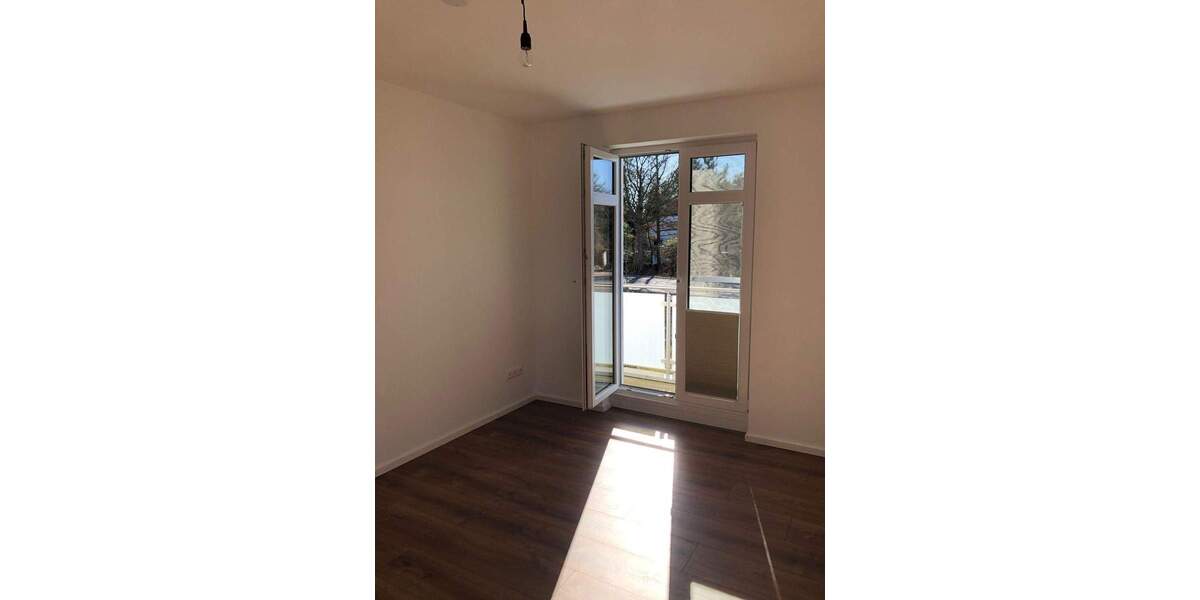 Wunderschöne 3-Zimmer-Wohnung mit 2 Balkonen in HH-Ochsenwerder zu vermieten 3 zimmer