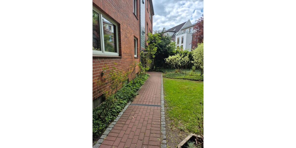 Hochparterre Hamburg Wandsbek - 2 Zimmer, 68 m&sup2;, 335.000&euro; | Angebot:26684650