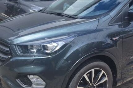 Ford Kuga 103.000 km 14.100 &euro; Winsen 21423