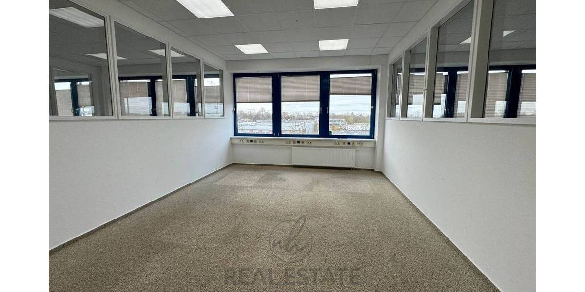Gewerbeobjekt Hamburg Rahlstedt - 2 Zimmer, 110 m&sup2;, 1.430&euro; | Angebot:26825753