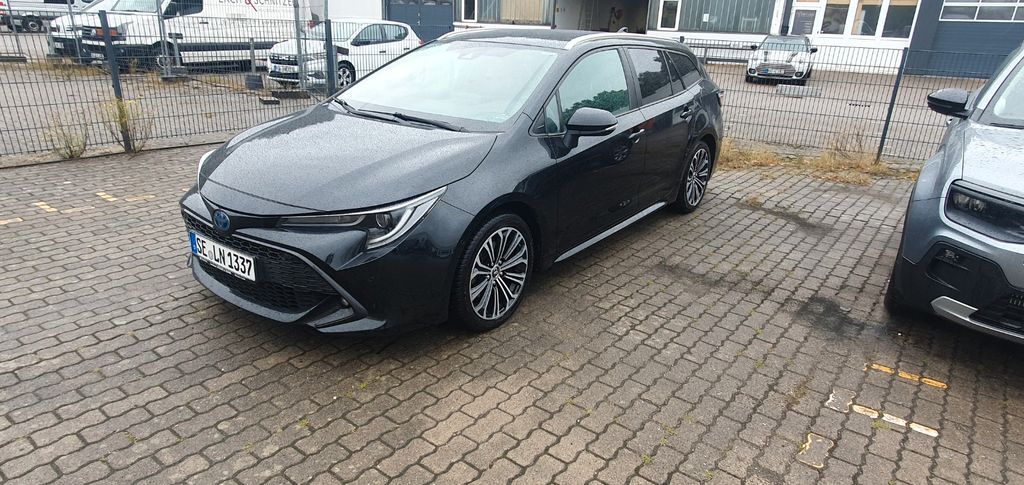 Toyota Corolla 62.000 km 21.849 € Norderstedt 22846
