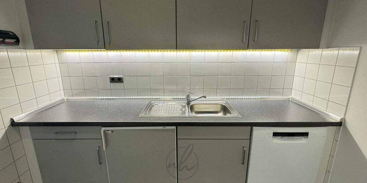 Gewerbeobjekt Hamburg Rahlstedt - 2 Zimmer, 65 m&sup2;, 845&euro; | Angebot:26862527