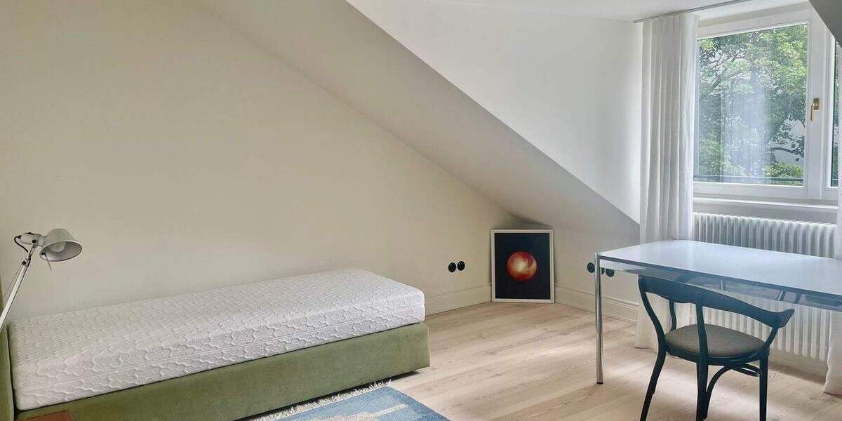Etagenwohnung Hamburg Rotherbaum - 3 Zimmer, 110 m&sup2;, 3.700&euro; | Angebot:26471163