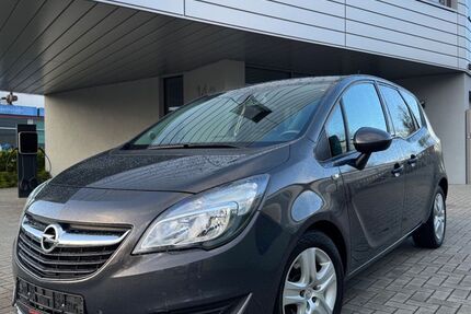 Opel Meriva 84.000 km 9.900 &euro; Pinneberg 25421