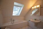 Einfamilienhaus Moorrege - 4 Zimmer, 212 m&sup2;, 2.000&euro; | Angebot:26796955