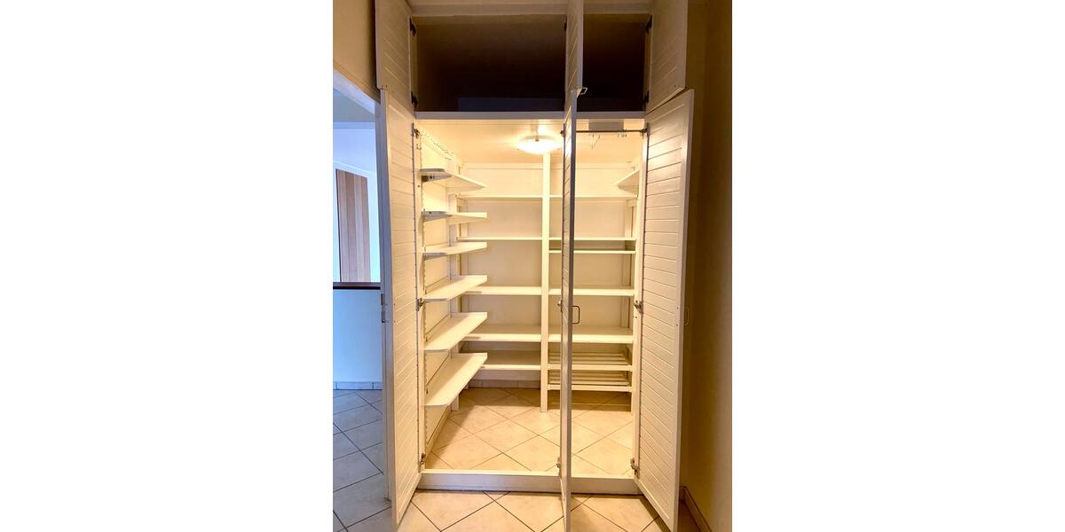 Etagenwohnung Quickborn - 3 Zimmer, 94 m&sup2;, 350.000&euro; | Angebot:27122934