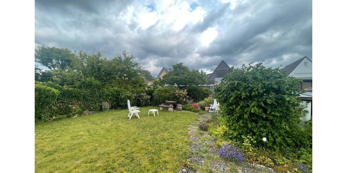 Einfamilienhaus Hamburg Groß Borstel - 5 Zimmer, 140 m&sup2;, 369.000&euro; | Angebot:27064140