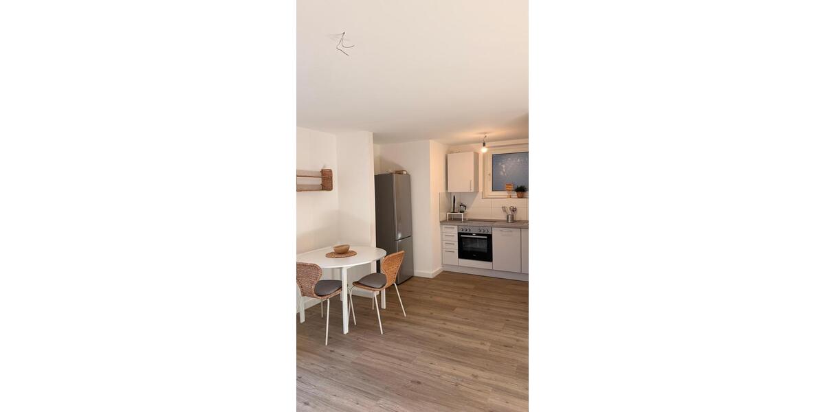 Etagenwohnung Schenefeld - 1 Zimmer, 40 m&sup2;, 900&euro; | Angebot:26380672
