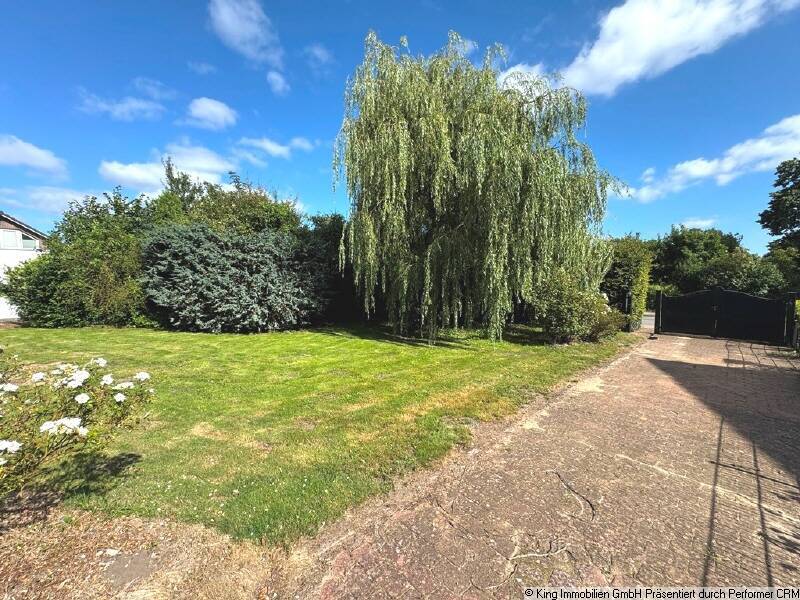 ***BAUGRUNDSTÜCK HENSTEDT-UKLZBURG*** ca. 637 m² Grundstück - 2 x EFH, 2 x DHH oder 5 Wohneinheiten