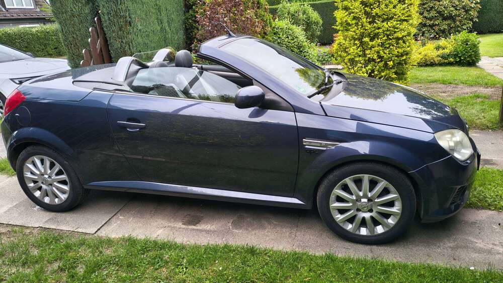 Opel Tigra 97.590 km 3.750 &euro; Hamburg, Freie und Hansestadt 22391