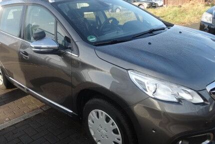 Peugeot 2008 26.000 km 17.900 &euro; Ahrensburg 22926