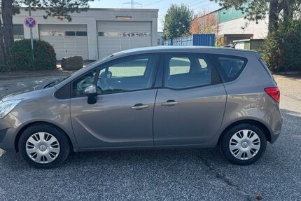 Opel Meriva 177.993 km 2.599 € Barsbüttel 22885