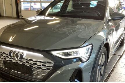 Audi Q8 26.350 km 49.940 &euro; Hamburg 22419