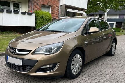 Opel Astra 220.000 km 2.800 &euro; Moorrege 25436