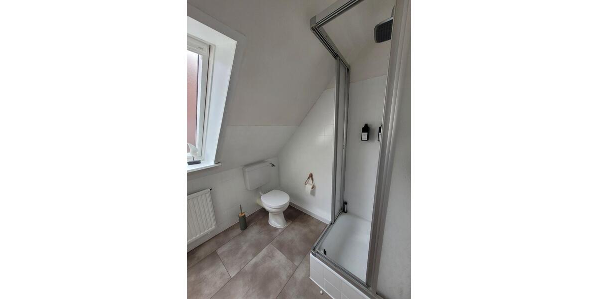 Dachgeschoßwohnung Hamburg Schnelsen - 2 Zimmer, 37 m&sup2;, 139.900&euro; | Angebot:26100479