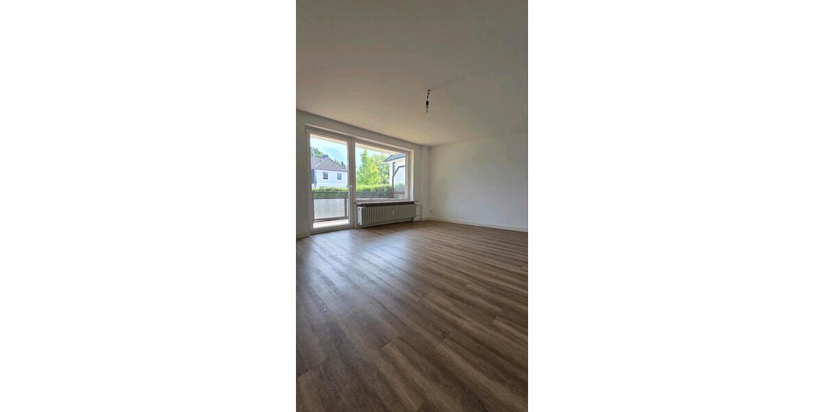 Hochparterre Hamburg Wandsbek - 2 Zimmer, 68 m&sup2;, 330.000&euro; | Angebot:27220360