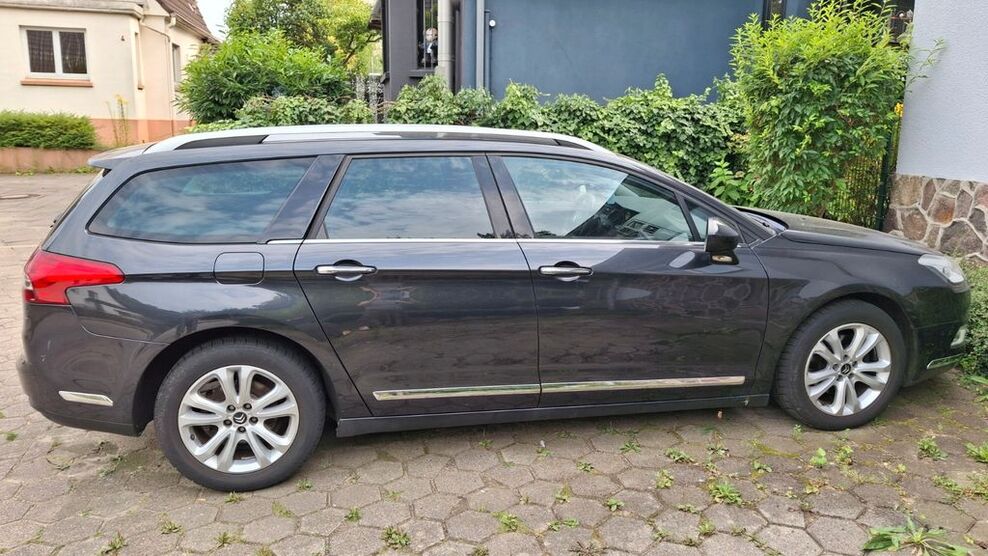 Citroen C5 142.000 km 2.000 € Hamburg 21079