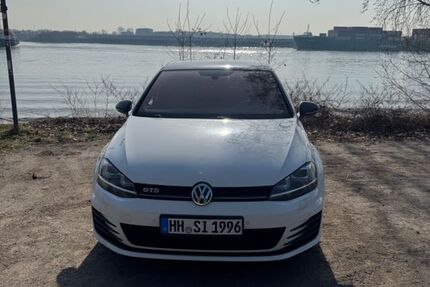 VW Golf 215.000 km 14.900 &euro; Hamburg 22549