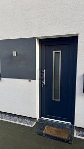 FAMILIENREFUGIUM MIT STUDIO, GARTEN & DESIGNKÜCHE - Doppelhaushälfte Hamburg Schnelsen | Angebot:26043923