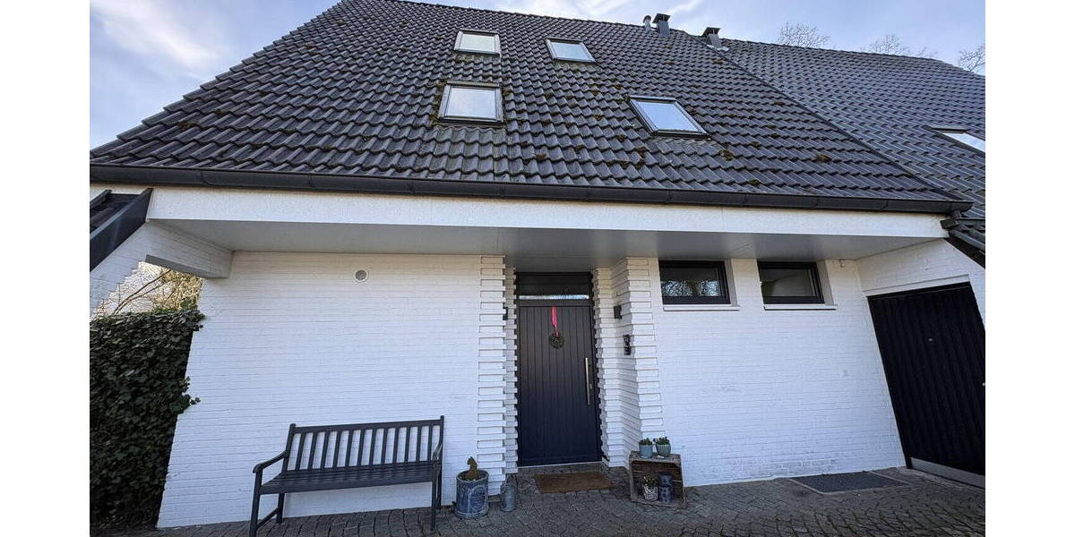 Doppelhaushälfte Hamburg Volksdorf - 6 Zimmer, 176 m&sup2;, 972.000&euro; | Angebot:25944665