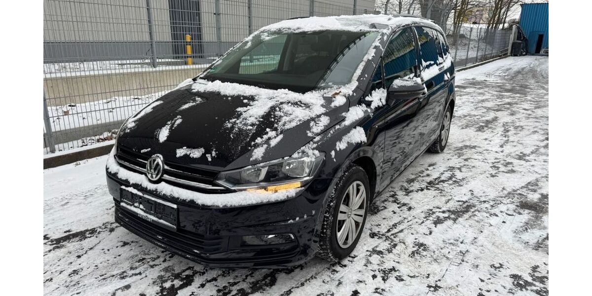 VW Touran 405.000 km 7.250 &euro; hamburg 20537