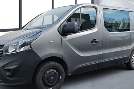 Opel Vivaro 96.300 km 14.885 &euro; Pinneberg 25421