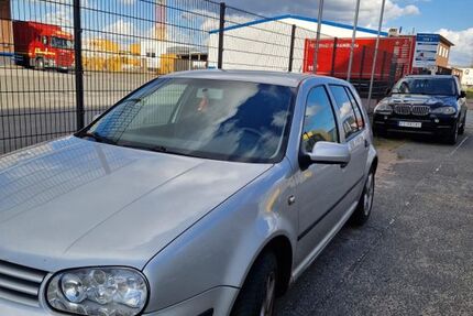 VW Golf 270.000 km 990 &euro; Hamburg 22415