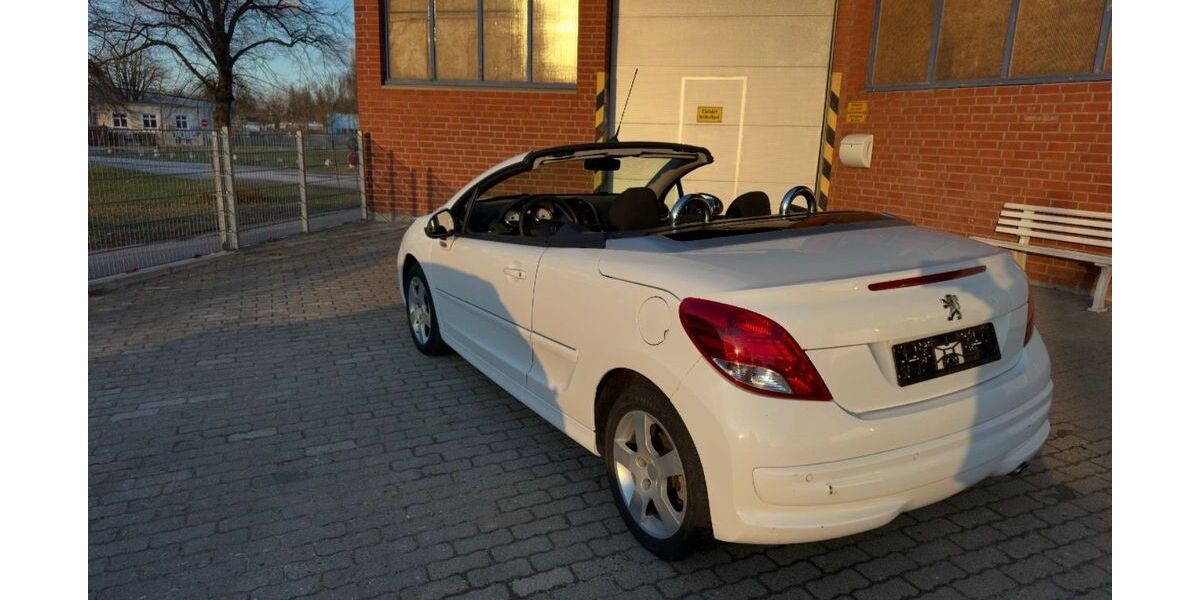 Peugeot 207 244.000 km 3.490 &euro; Hamburg 21031
