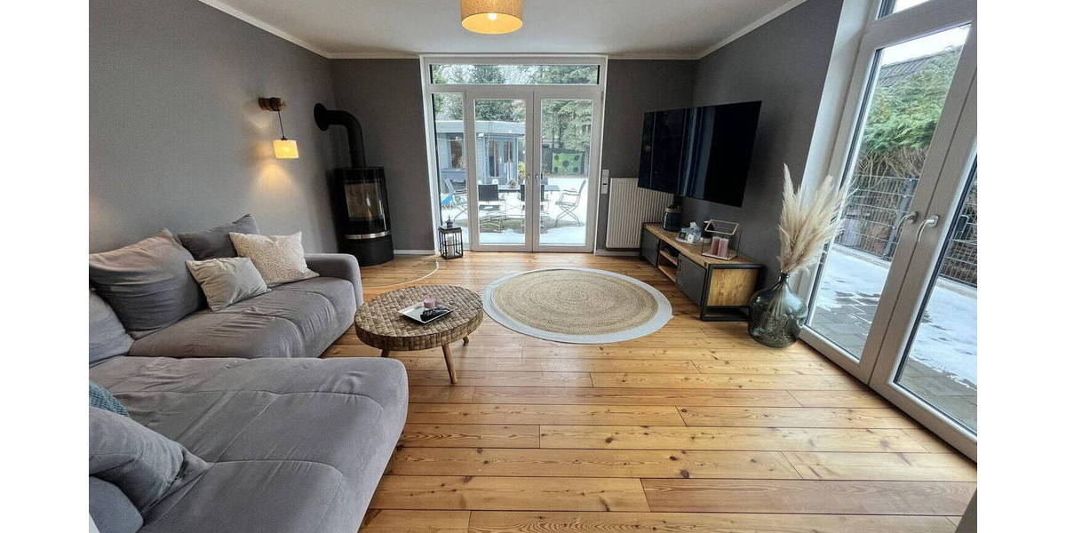 Doppelhaushälfte Hamburg Sasel - 7 Zimmer, 135 m&sup2;, 3.300&euro; | Angebot:26275113