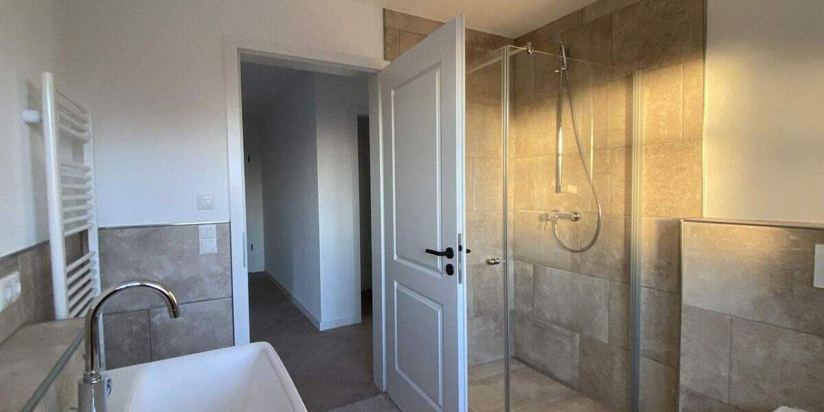 Etagenwohnung Hamburg Kirchwerder - 3 Zimmer, 70 m&sup2;, 1.150&euro; | Angebot:25897646