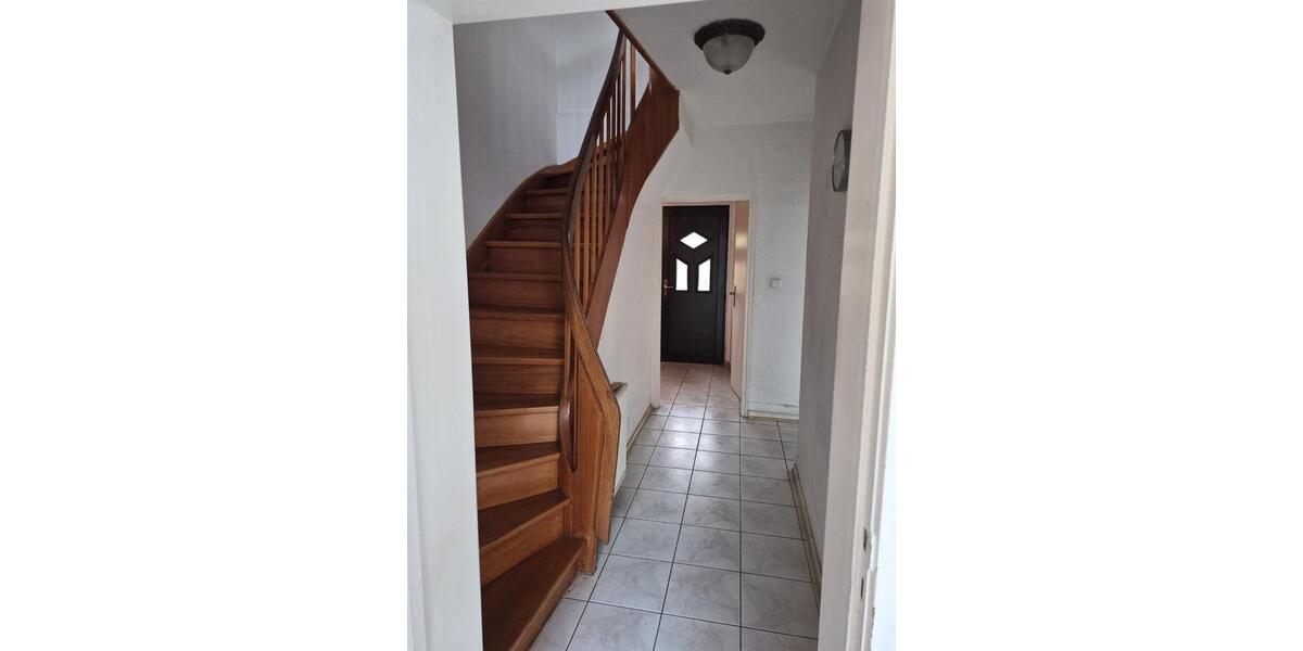 Reihenhaus Pinneberg - 3 Zimmer, 68 m&sup2;, 250.000&euro; | Angebot:27117610