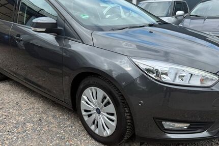 Ford Focus 90.440 km 5.990 &euro; Hamburg 22179