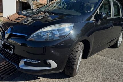 Renault Scenic 126.534 km 6.500 € Hamburg 22765