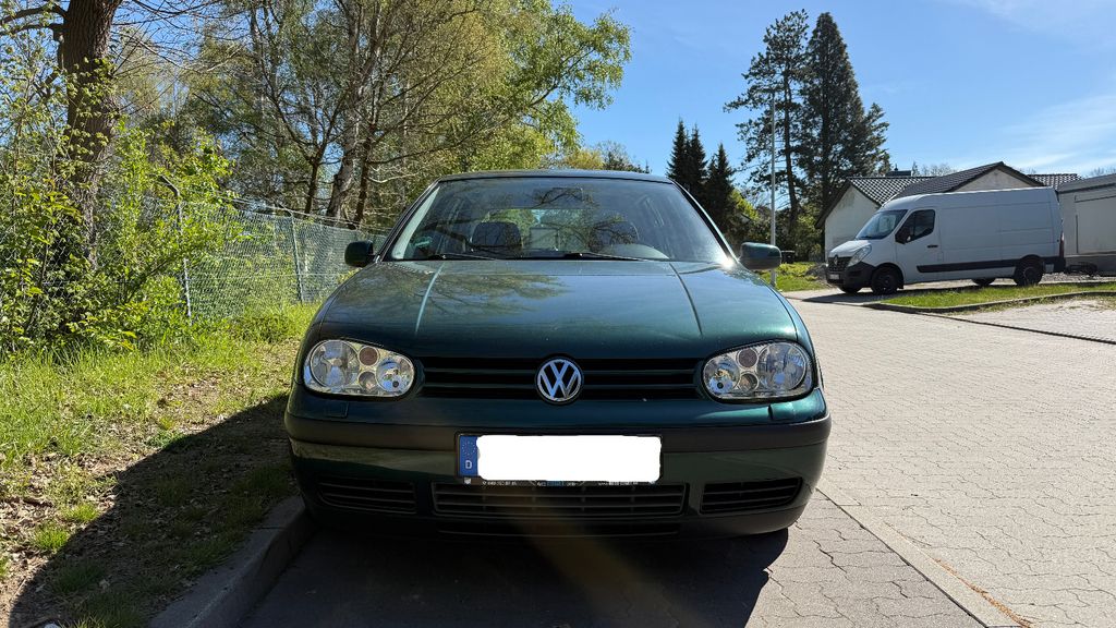 VW Golf 59.821 km 3.200 &euro; Seevetal 21220