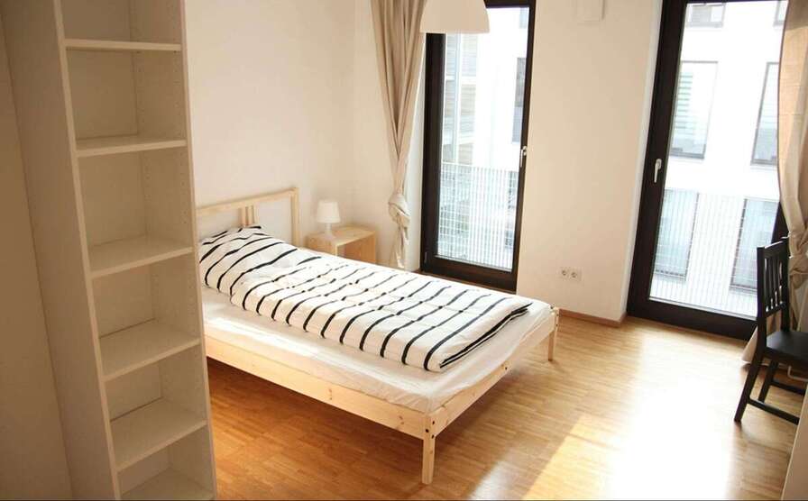 WG-Zimmer in Hamburg 740 € 15 m² zimmer